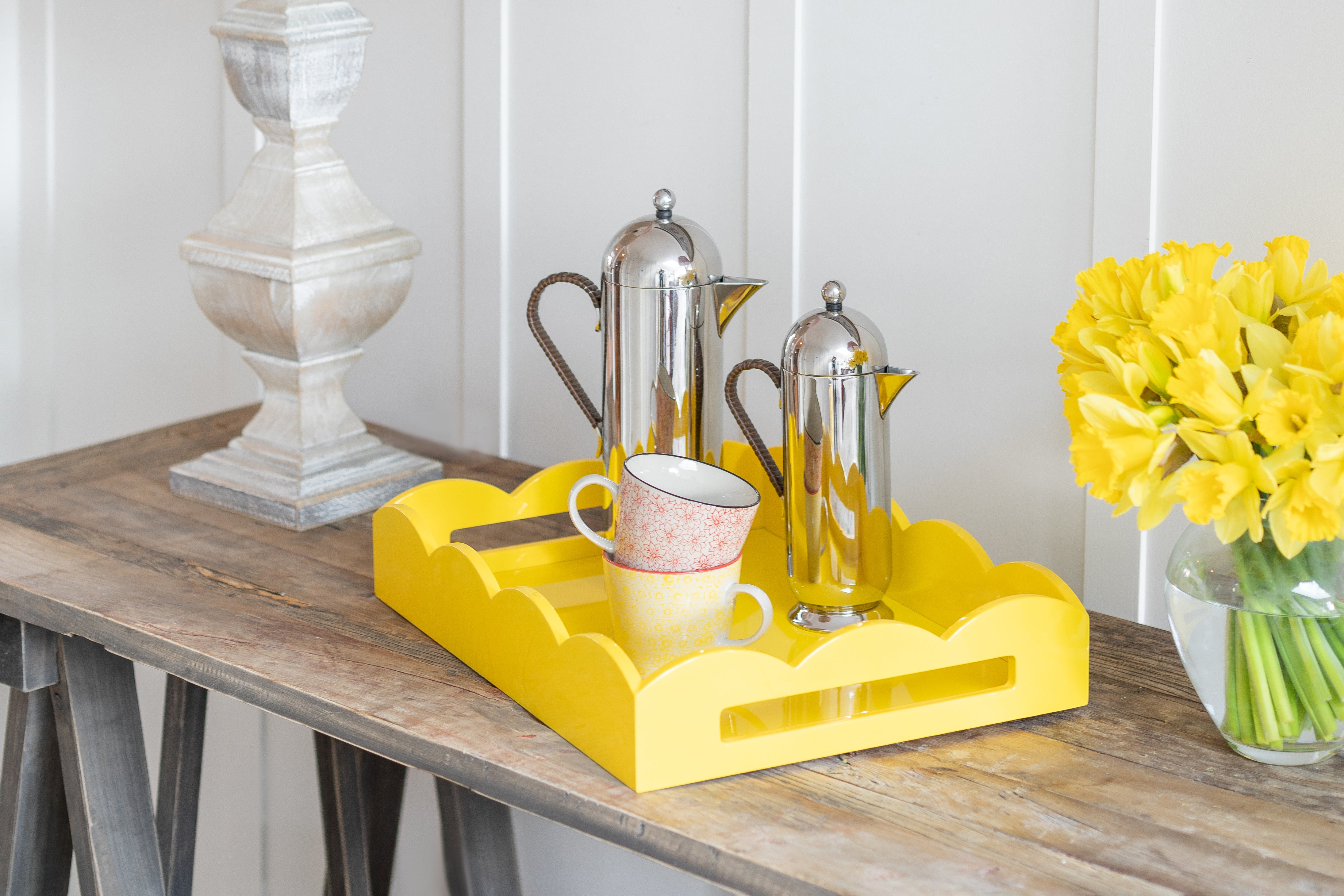 Scalloped tray | medium yellow | Osski