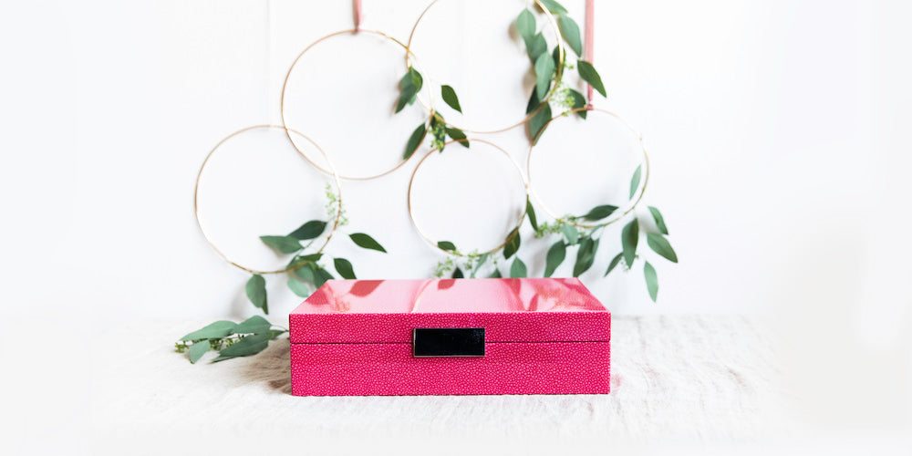 Display box | Large pink Shargreen | Addison Ross