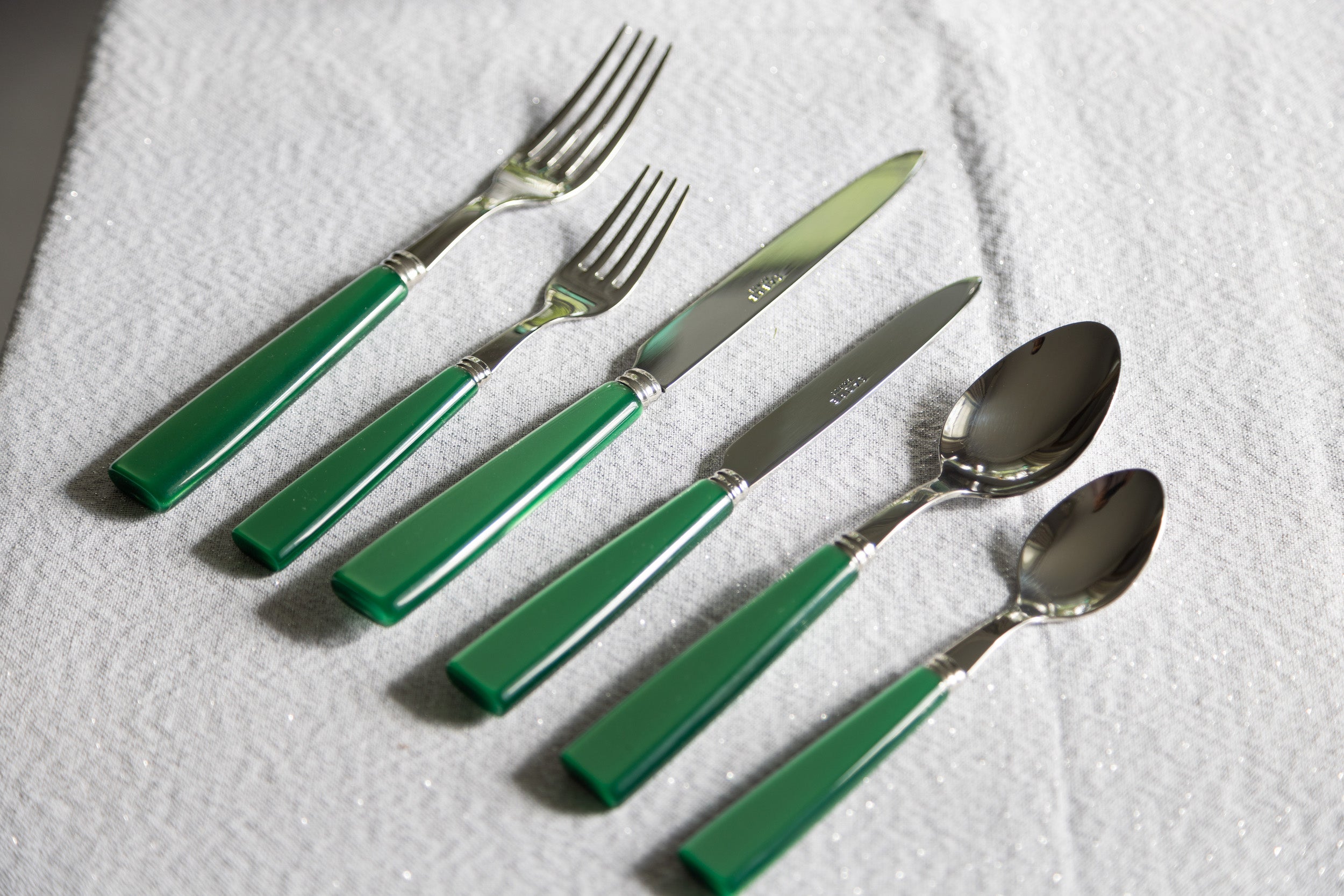 Garden Green Sabre Icone cutlery set