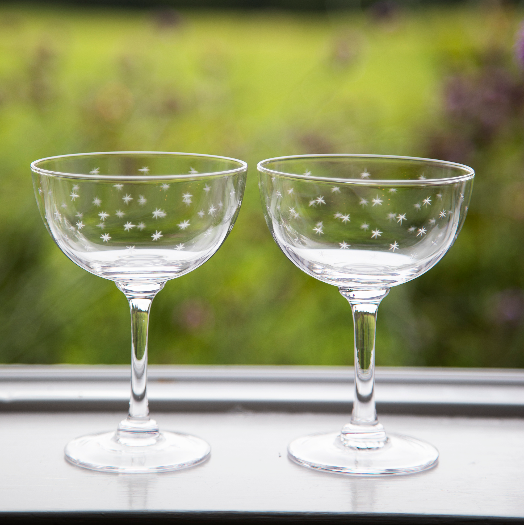 Star best sale champagne glasses