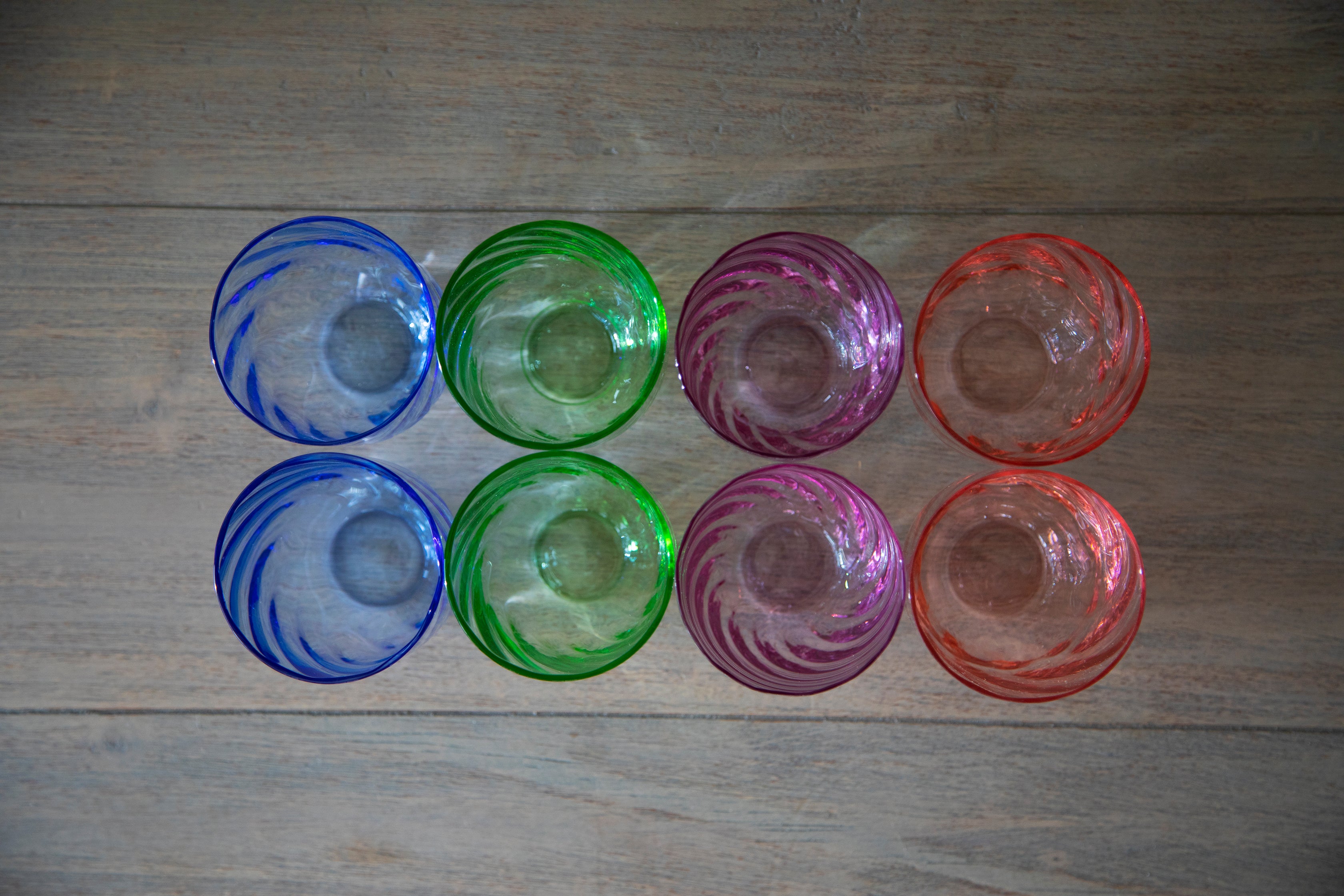 Coloured swirl crystal tumblers | osski