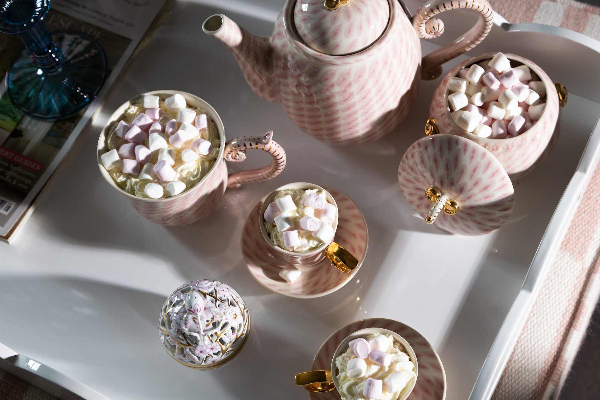Miranda Berrow pink dash tea set | osski